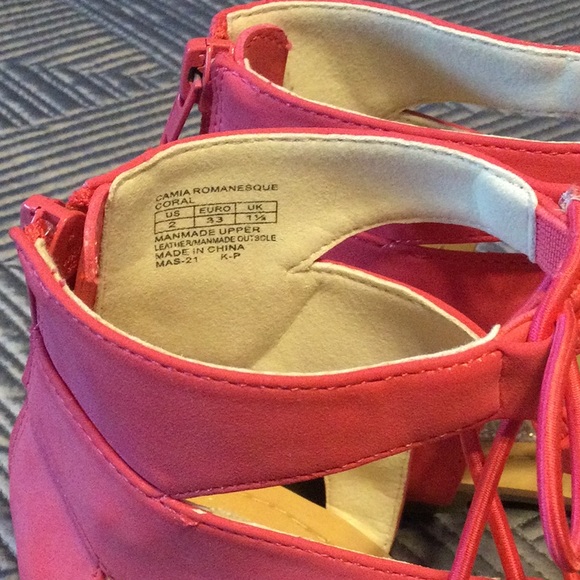 Stuart Weitzman pink size 2 sandals for girls - Picture 5 of 9